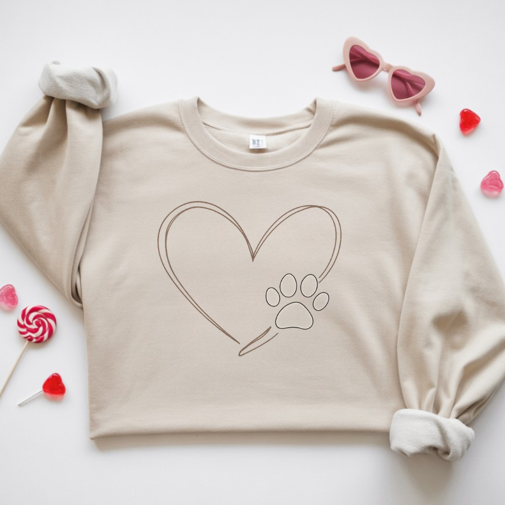 Pet Love Heart Sweatshirt – Dog Mom Cozy Paw Print Pullover