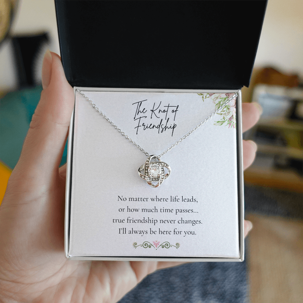 The Knot of Friendship – Elegant Love Knot Necklace for Her