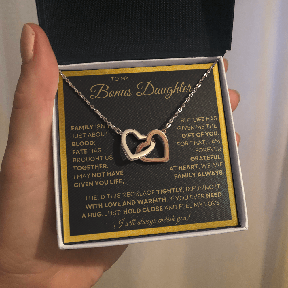 To My Bonus Daughter Interlocking Heart Necklace – A Forever Bond of Love