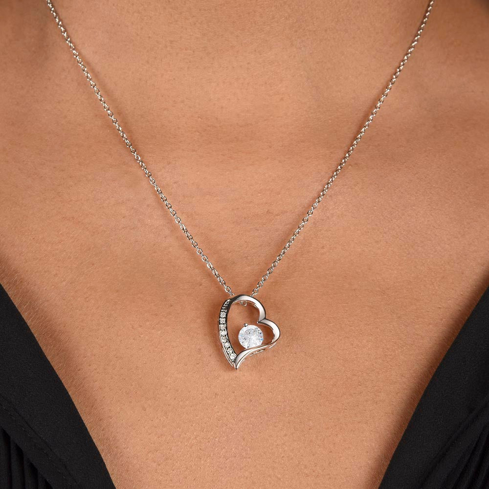 To My Loving Mom – Forever Love Crystal Heart Necklace