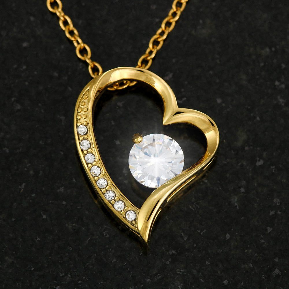 To My Loving Mom – Forever Love Crystal Heart Necklace