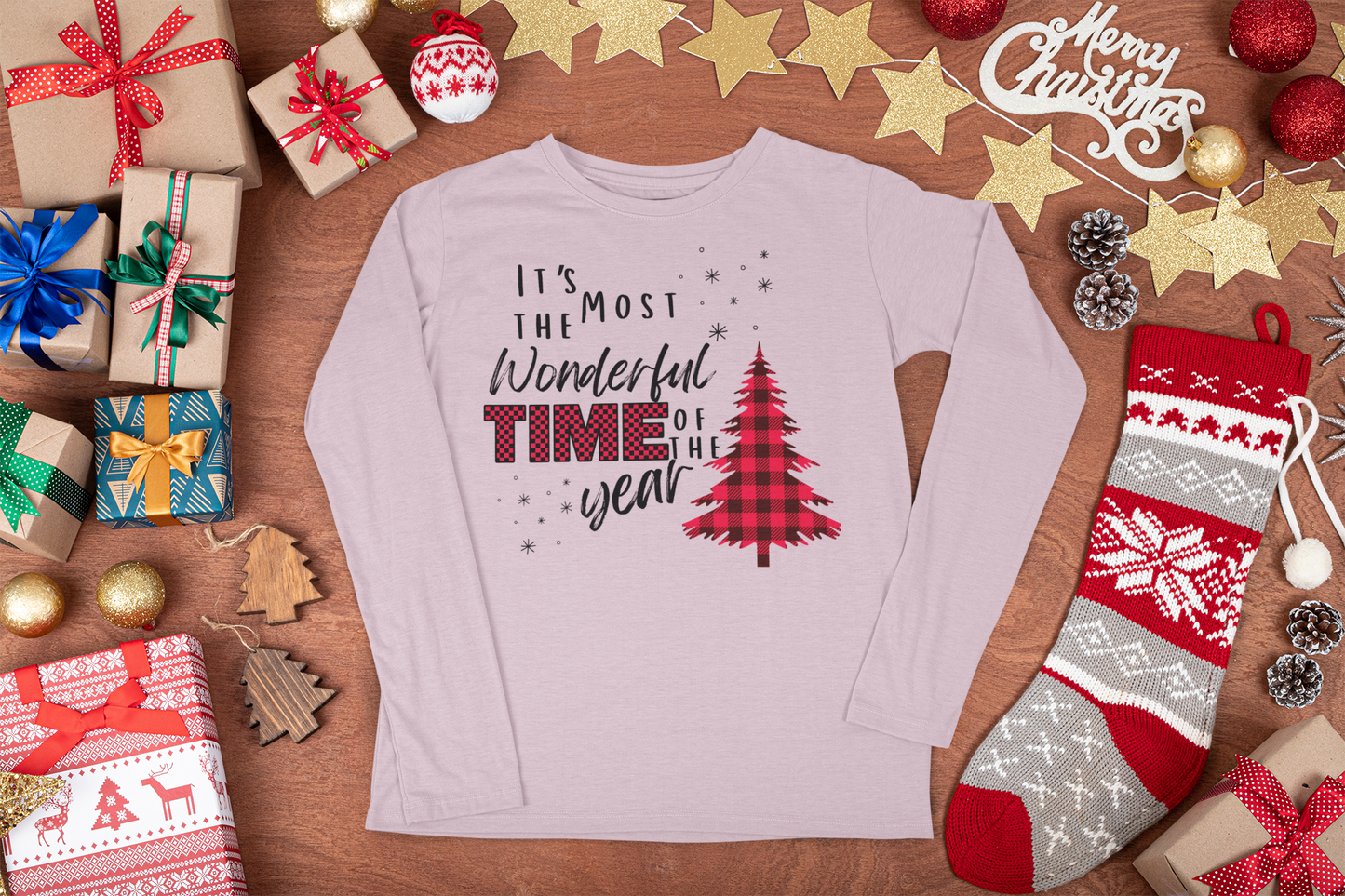 "It's The Most Wonderful Time of The Year" Print Long Sleeve Crew Neck T-Shirt