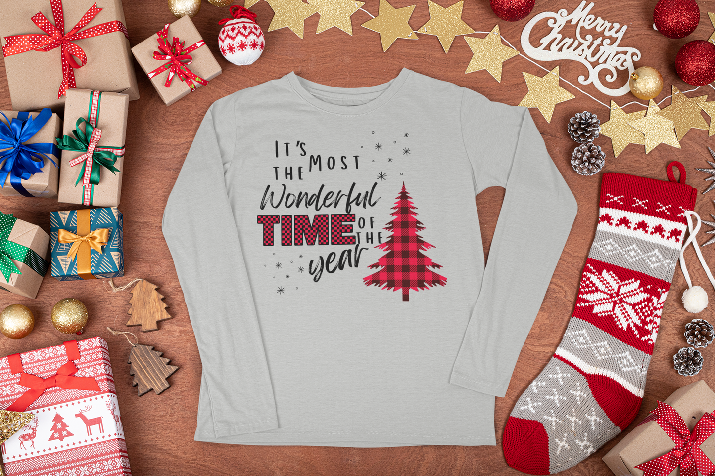 "It's The Most Wonderful Time of The Year" Print Long Sleeve Crew Neck T-Shirt